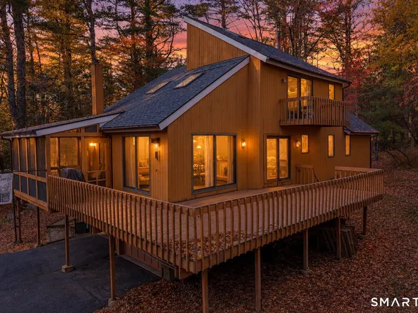 15 Chatham Court, Goshen, CT 06756