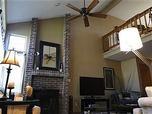 2nd image of 9455 Wimbledon Ct