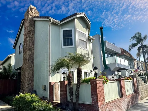 322 22nd St, Huntington Beach, CA 92648