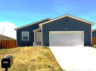 1406 Rivers Run Ave, Pueblo, CO 81001