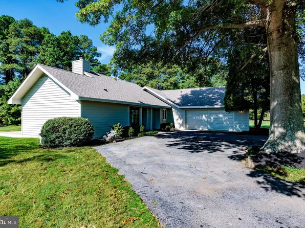 102 Golf Ct, Stevensville, MD 21666