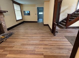 2420 Fulton St, Toledo, OH 43620