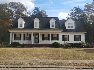 282 Maple Crest Cir NW, Charleston, TN 37310