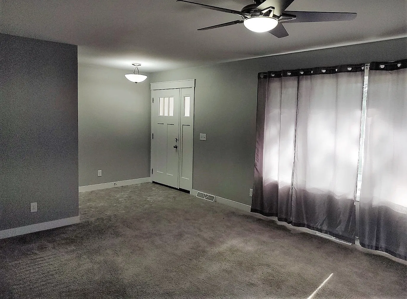 $2,600 | 4 Bedroom, 2 Bathroom House | No Pets | Available for August 1st, 2027 Move In! — Photo 4