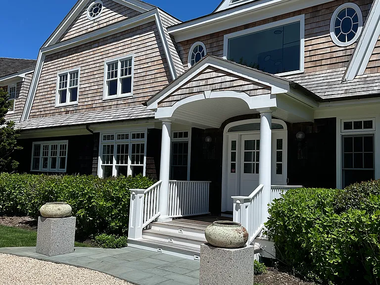 262 Mecox Rd — Photo 3