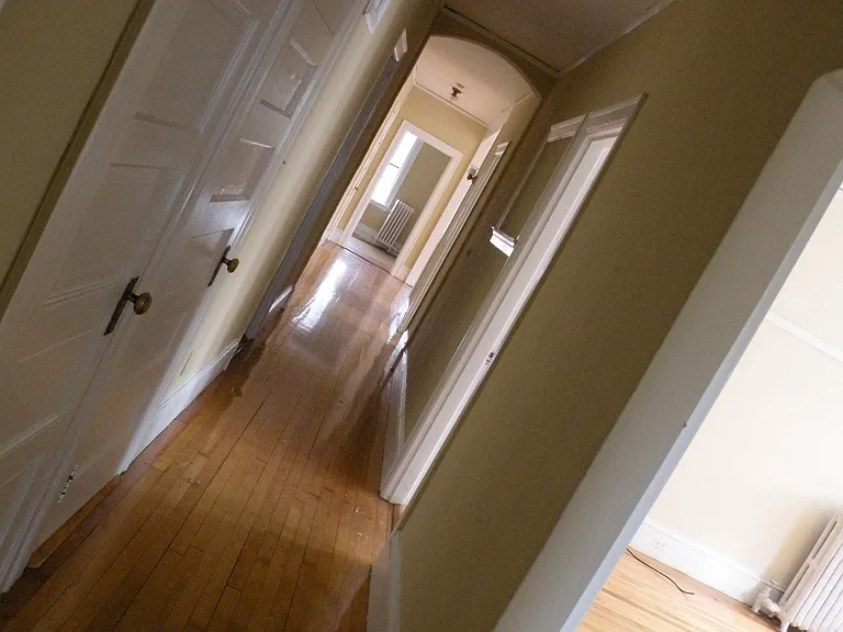 82 Elm St #5 — Photo 4
