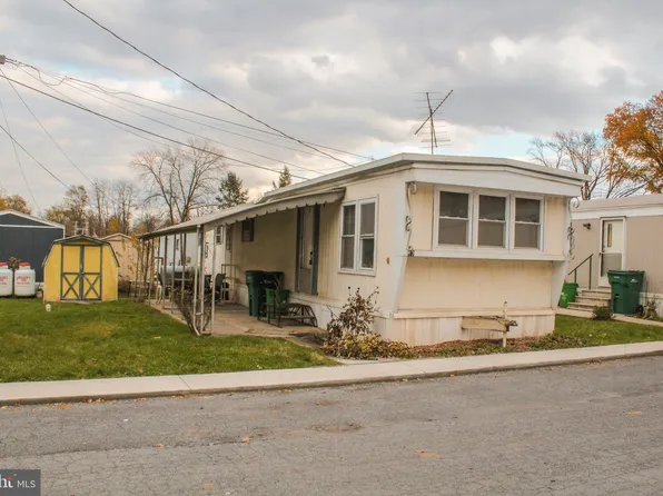 75 Bonnybrook Rd Lot 17, Carlisle, PA 17013
