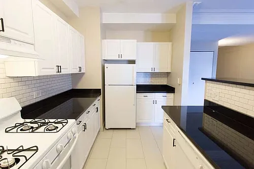 Floor plan wndh3b08