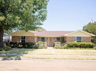 108 N 10th St, Mabank, TX 75147