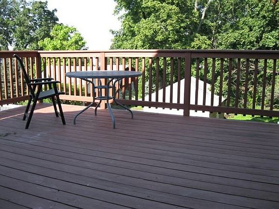 Deck on 2nd floor