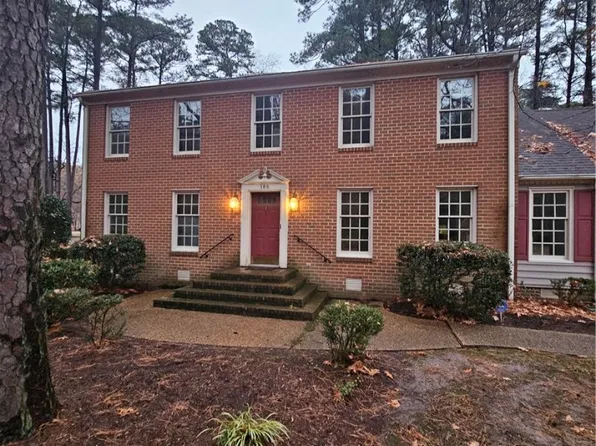 106 Loblolly Dr, Yorktown, VA 23692