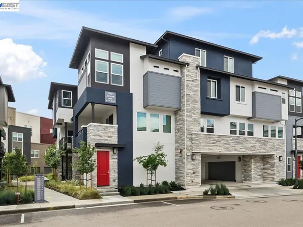 5552 Holly Bay Ave APT D, Dublin, CA 94568
