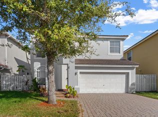 5085 SW 37th Ave, Fort Lauderdale, FL 33312