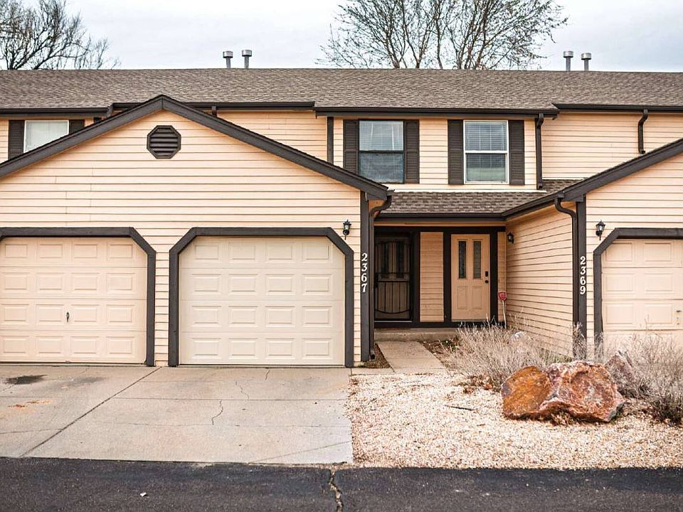 1st image of 2367 Lexington Village Ln