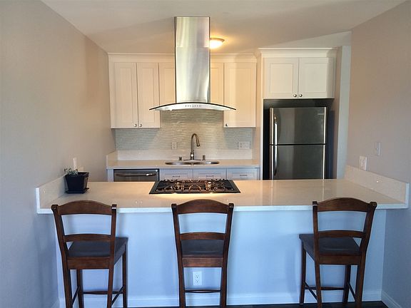 2nd image of 4960 Lantana Dr APT 12