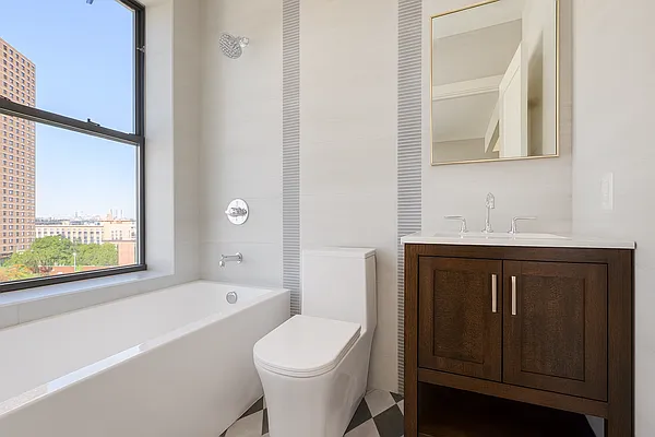 Rented by Sovereign Associates | media 7