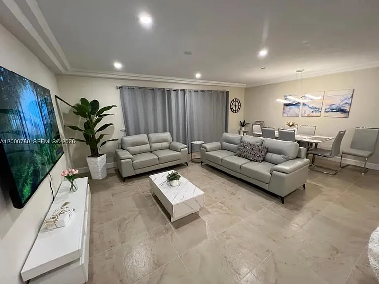 5221 York Ct — Photo 16