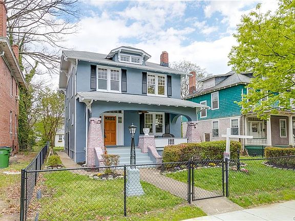 2nd image of 3107 Barton Ave