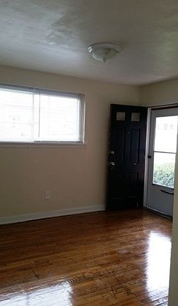 2nd image of 5605-5617 Bischoff Ave
