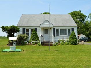 1386 Chamberlain Hwy, Berlin, CT 06037