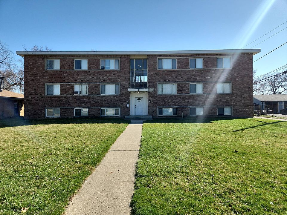 1st image of 3825 N Whittier Pl #3