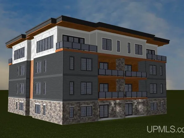 Marina Dr Condo 304, Manistique, MI 49854