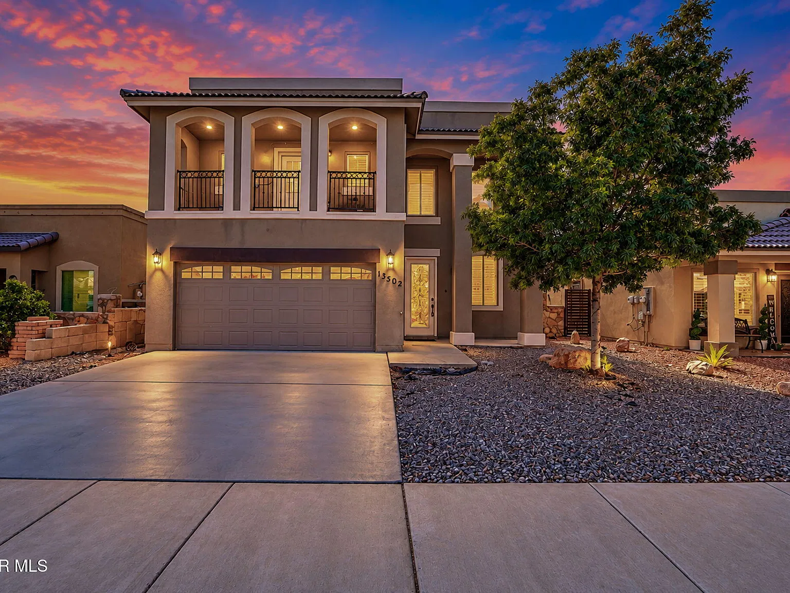 4 bed, 2.5 bath, 2128 sqft, $2,100 — Photo 2