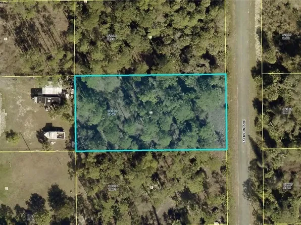 1205 Jackson Ave, Lehigh Acres, FL 33972