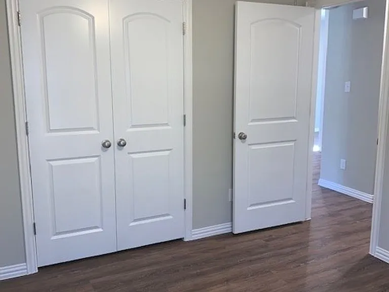 136 Arnold Ave — Photo 8