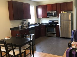 3258 N Ridgeway Ave APT 1F, Chicago, IL 60618