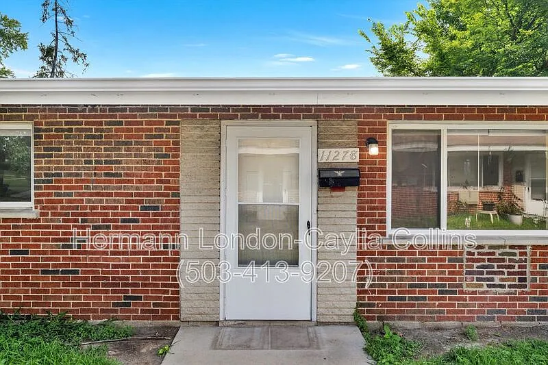 2 bed, 1.0 bath, 780 sqft, $1,099 — Photo 2