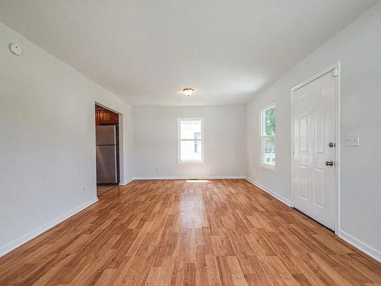 415 E Ladies Mile Rd — Photo 6