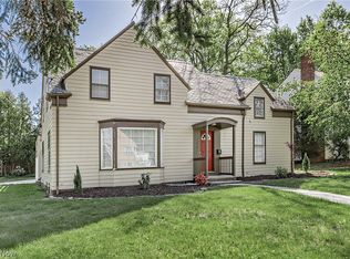1259 Hereford Rd, Cleveland Heights, OH 44118