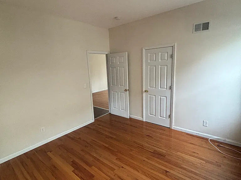120 Orange Ave #1 — Photo 6