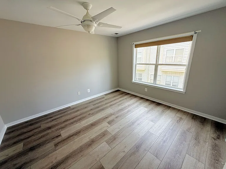 2303 Cobble Hill Ter — Photo 6