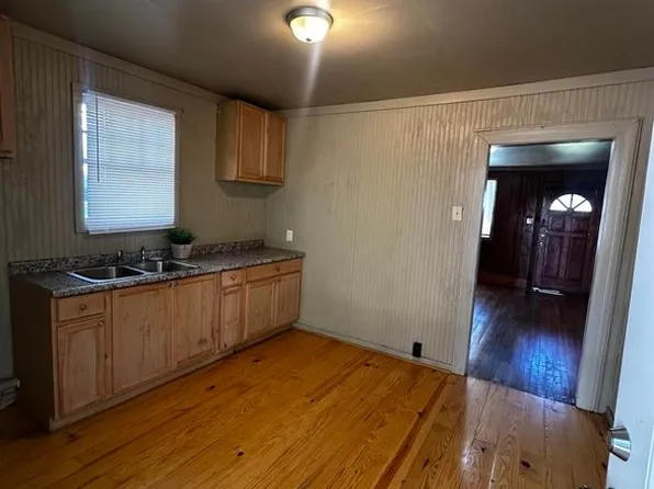 5617 Fairfields Ave, Baton Rouge, LA 70806