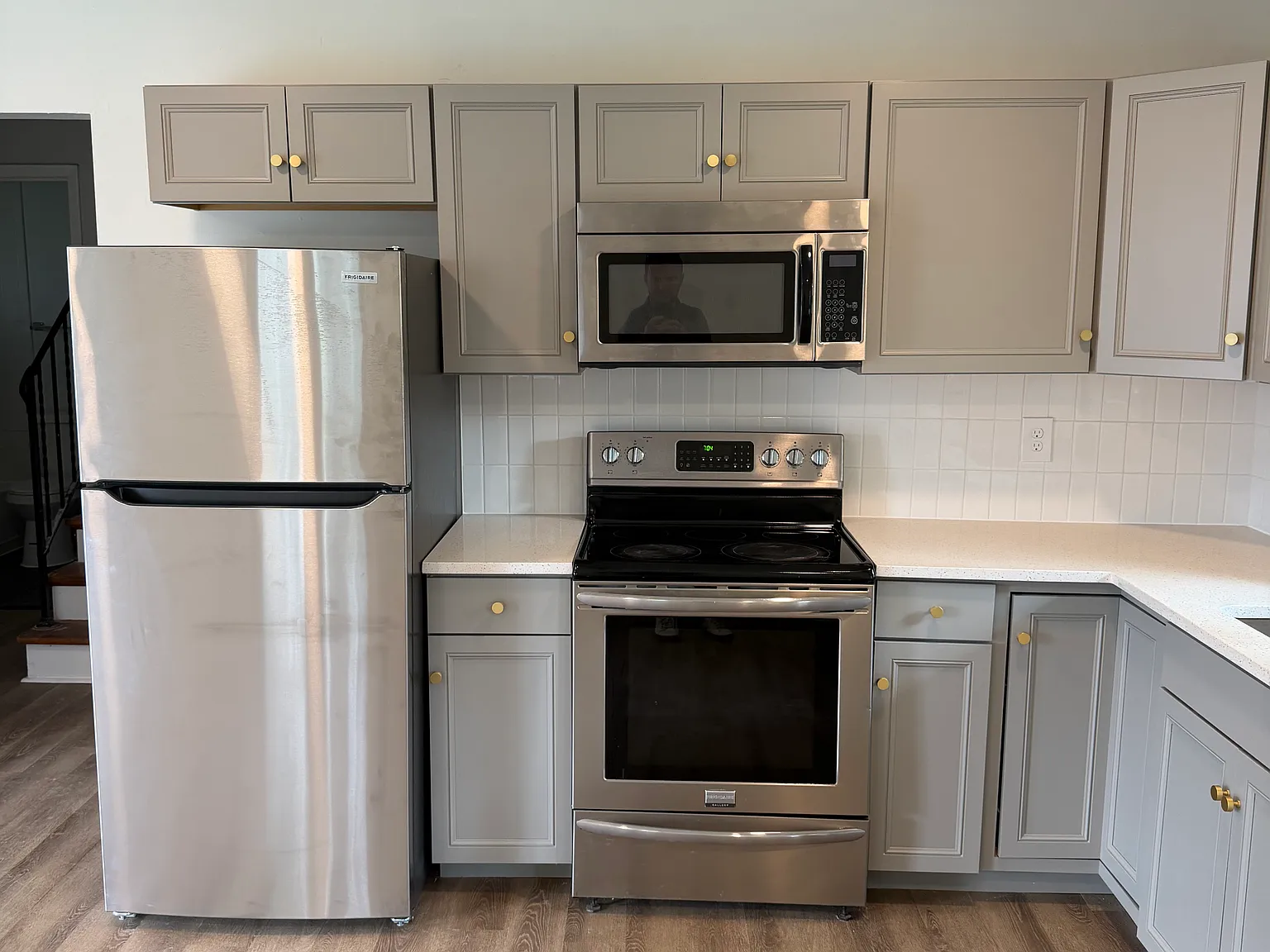 2 bed, 920 sqft, $1,550 — Photo 2