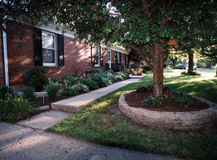 2218 Greenbriar Rd, Springfield, IL 62704