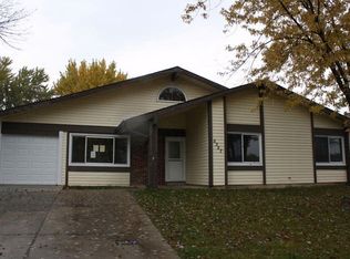 5357 Fonda Ln, Hanover Park, IL 60133