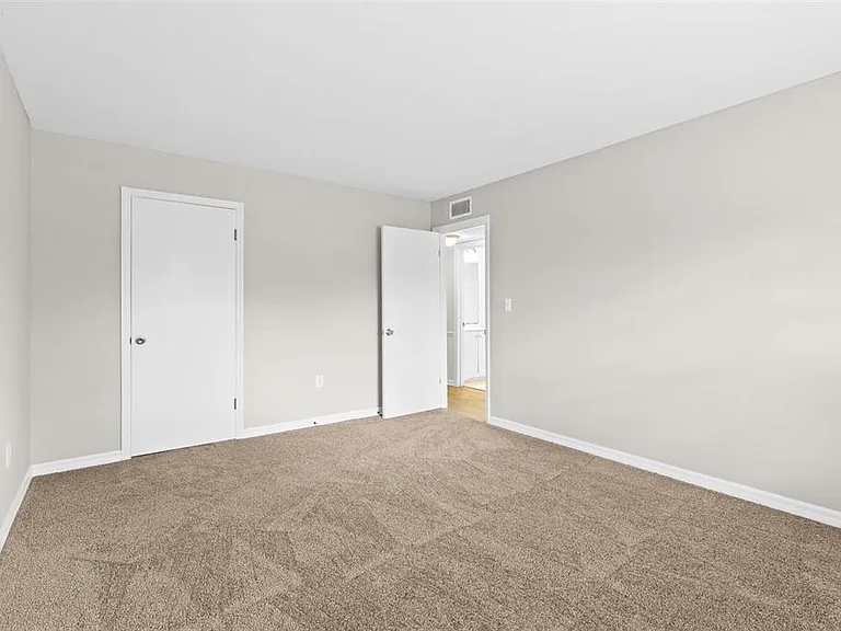 350 79th Ave N #134 — Photo 14