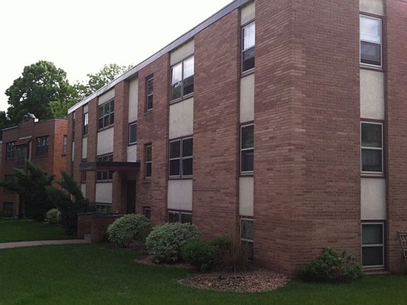 2nd image of 2760 Xerxes Ave S APT 202