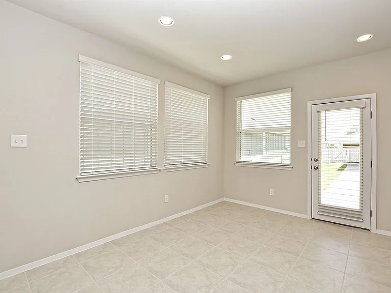 164 Fabion St — Photo 18