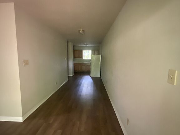 3rd image of 350 Lakeland Dr #12