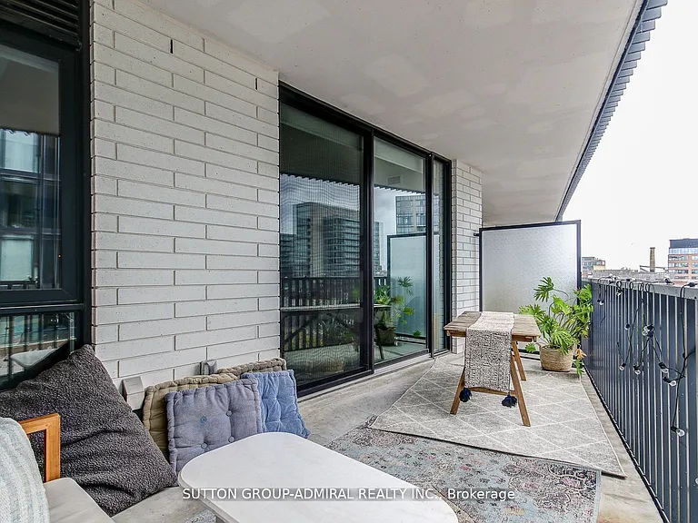 41 Dovercourt Rd #602 — Photo 10