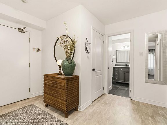 4th image of 41 Moirs Mill Rd #4