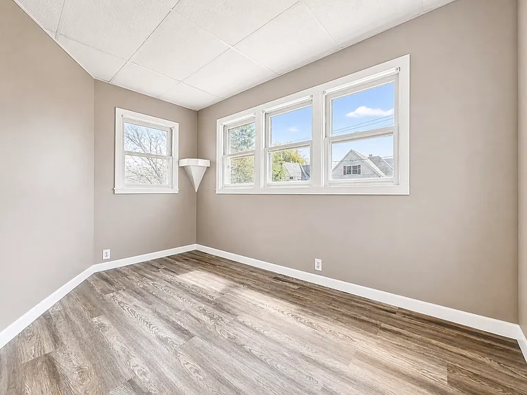 16 Highland Ave #2 — Photo 15