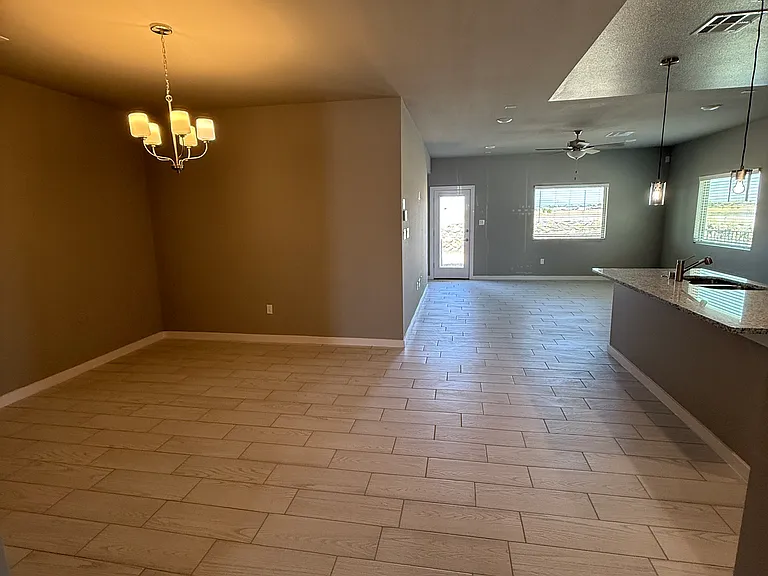 953 Keenland Ave — Photo 11