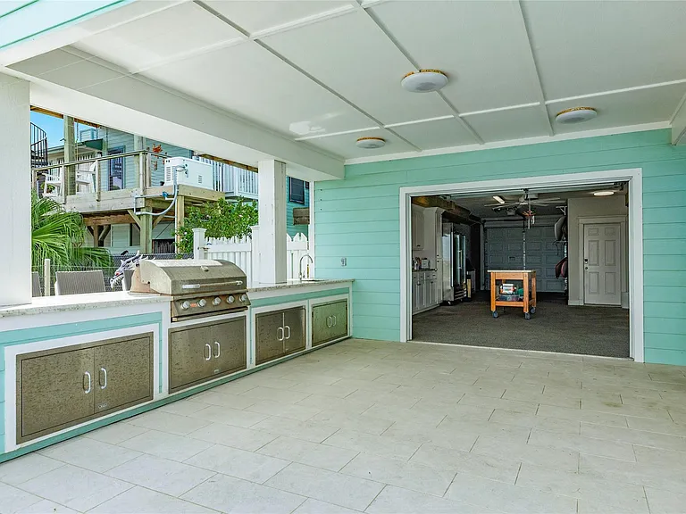 9680 Airways Ln — Photo 10