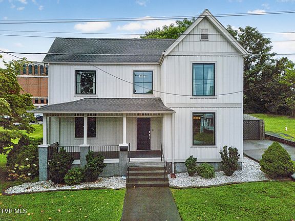 3rd image of 511 Alabama St