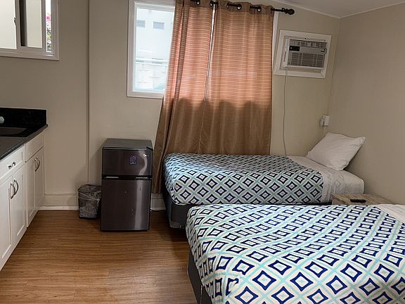 4th image of 228 Liliuokalani Ave #7